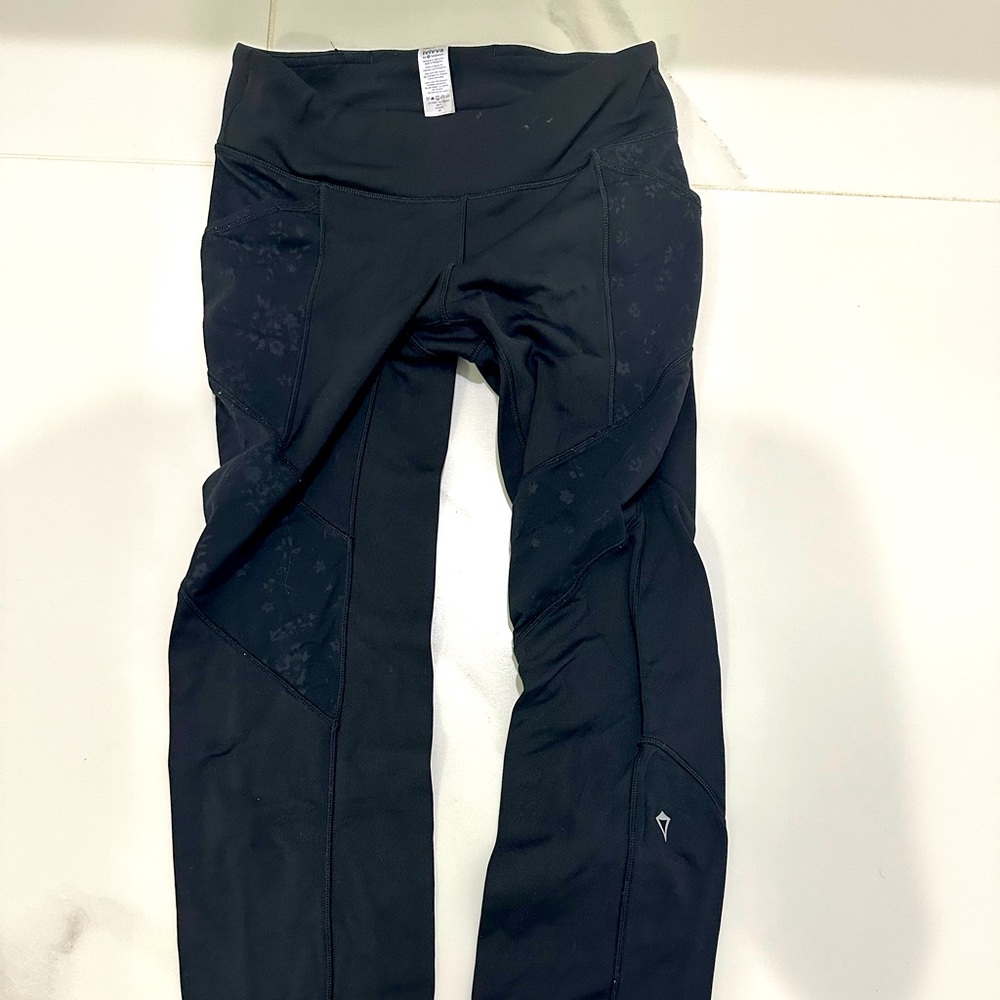 Iviva girls 12 leggings with pockets